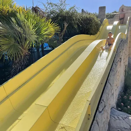 אתר קמפינג Sunelia Le Petit Bois *